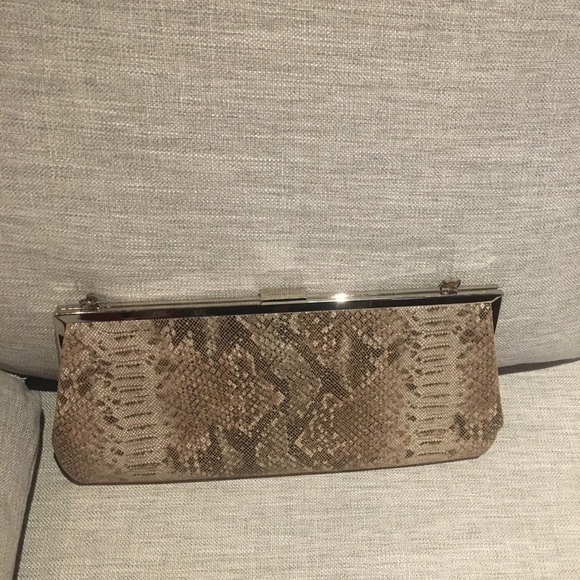 Danier Genuine Leather snakeskin print purse - Picture 3 of 8